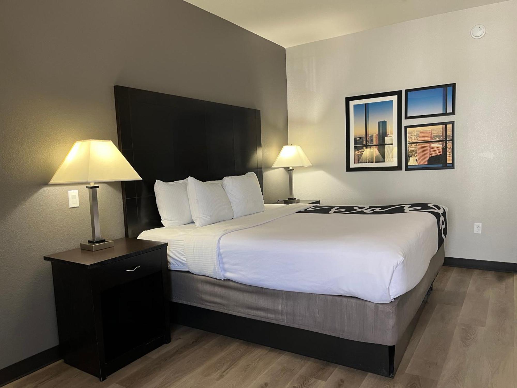 Hotel La Quinta By Wyndham Houston Energy Corridor Extérieur photo
