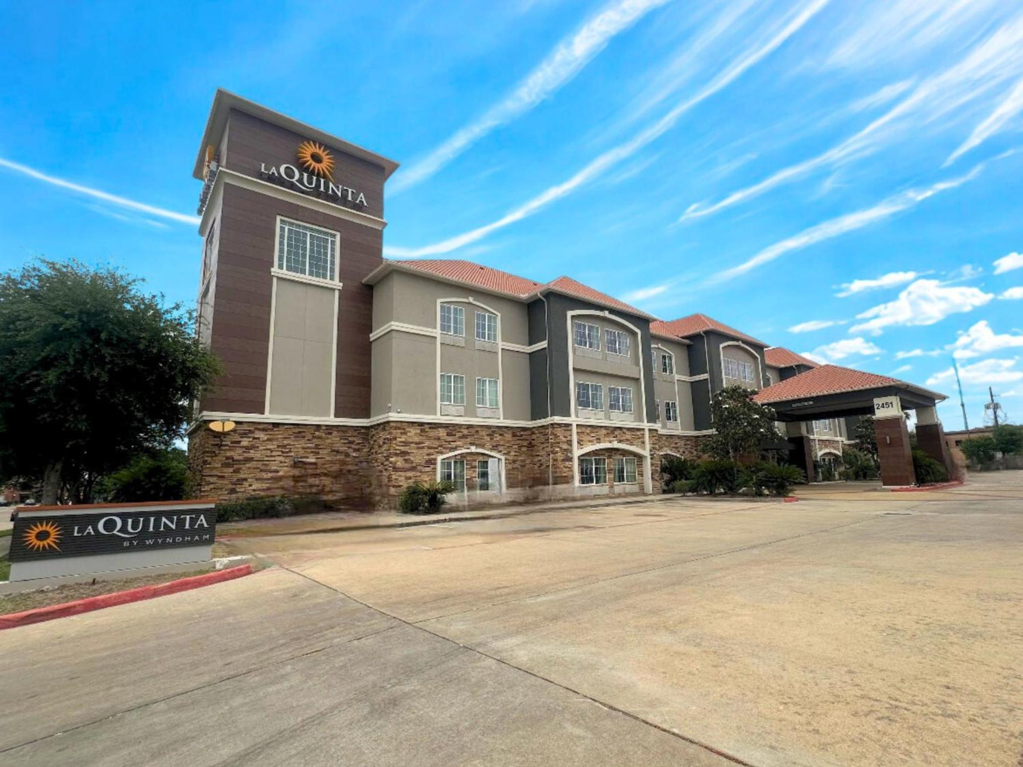 Hotel La Quinta By Wyndham Houston Energy Corridor Extérieur photo