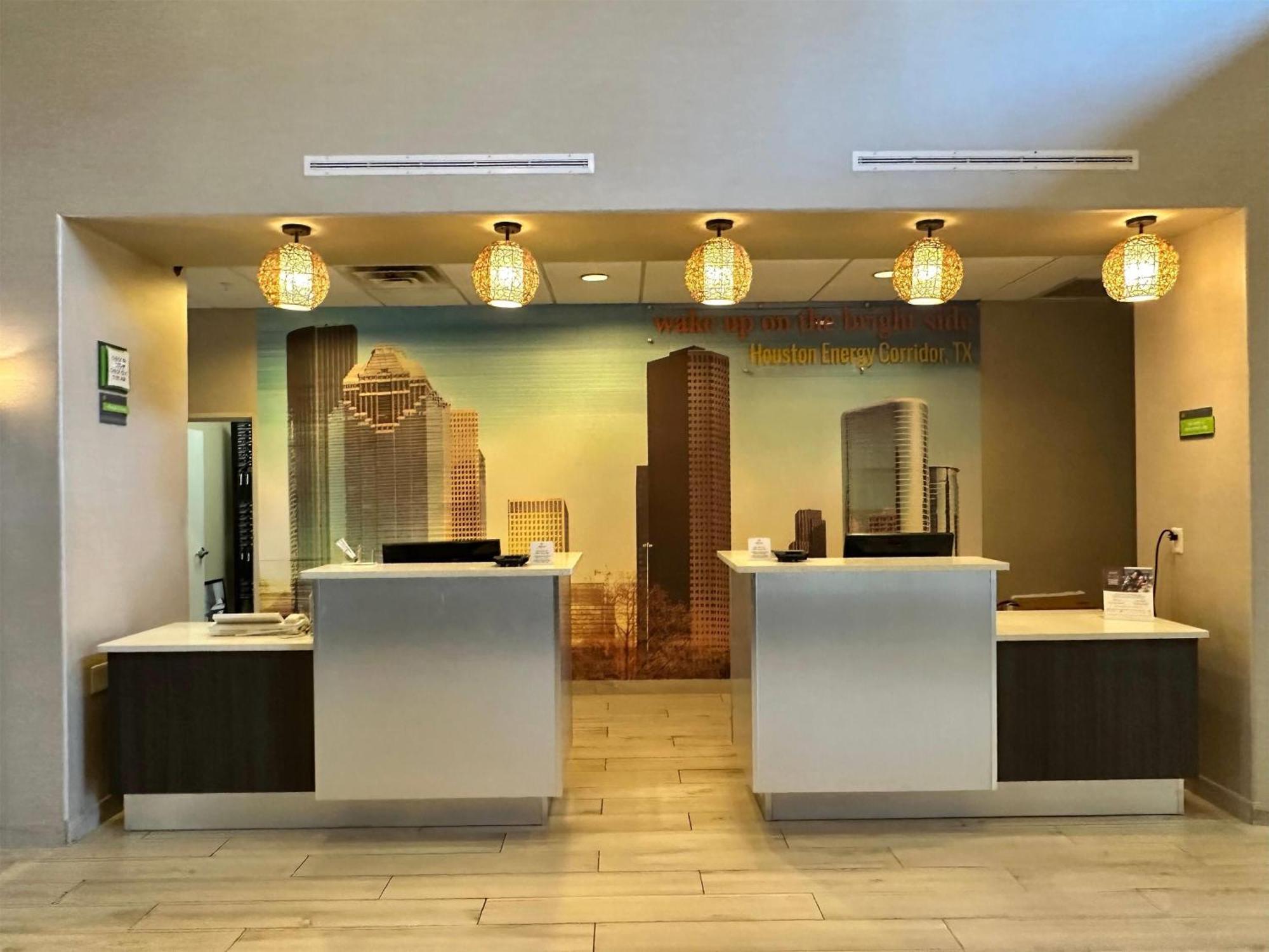 Hotel La Quinta By Wyndham Houston Energy Corridor Extérieur photo